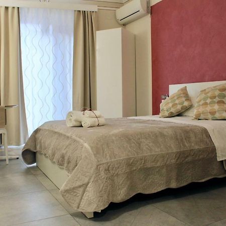 Triscele Glamour Rooms Palermo Eksteriør billede