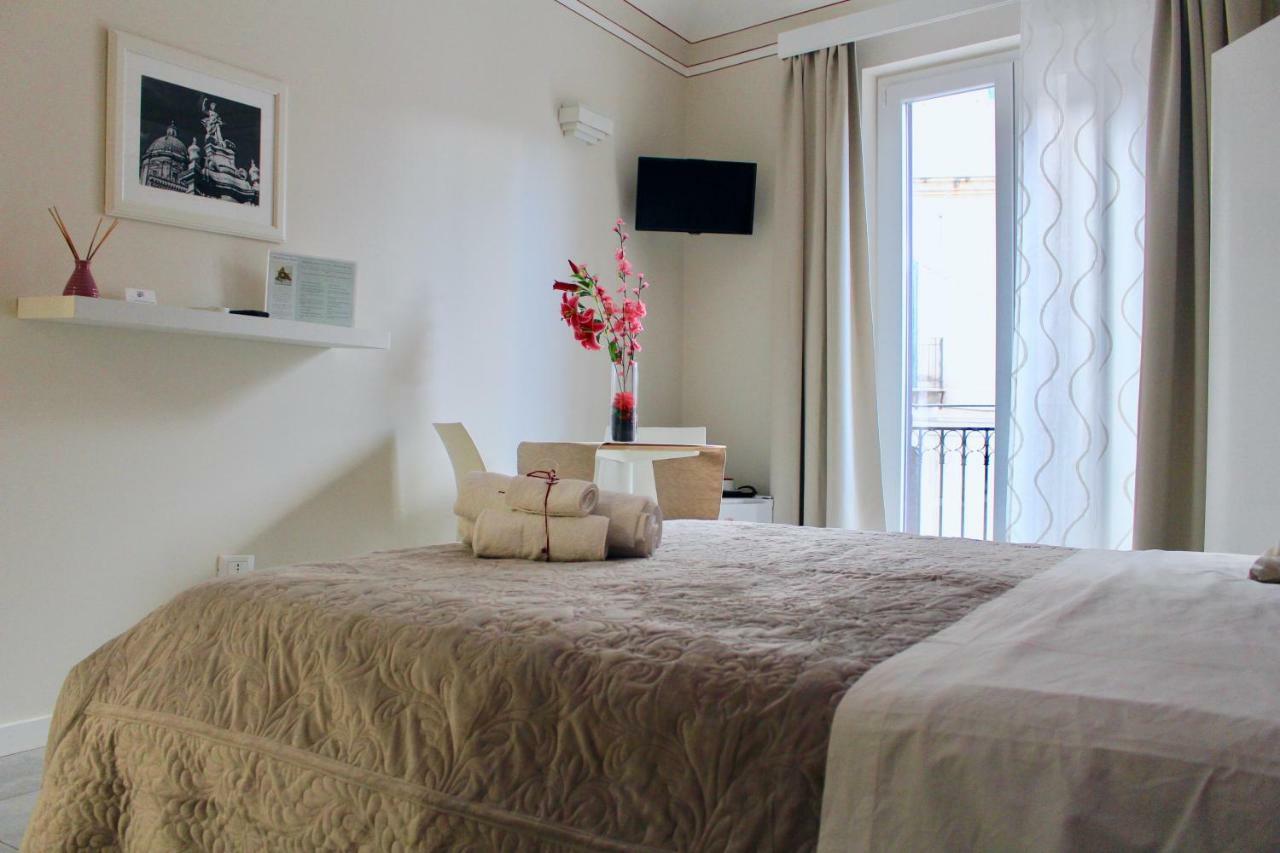 Triscele Glamour Rooms Palermo Eksteriør billede